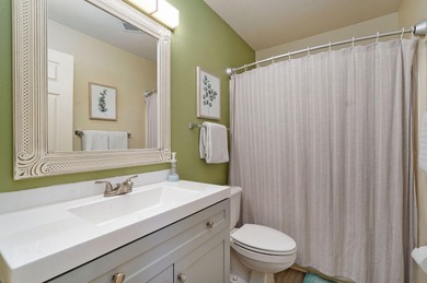 Spacious 4-bedroom, 3-bath condo offering comfort, flexibility on Pointe Royale Village Country Club in Missouri - for sale on GolfHomes.com, golf home, golf lot