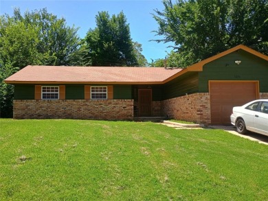 Come in and see this beautiful 3-bedroom 1-bathroom home on Midwest City Municipal Golf Course in Oklahoma - for sale on GolfHomes.com, golf home, golf lot