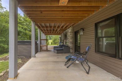 Less than 2 years old, this expanded custom cottage floorplan on Innsbrook Resort Golf Course in Missouri - for sale on GolfHomes.com, golf home, golf lot