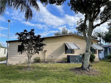 This lovely home has everything you need. New roof in 2020 on Indianwood Golf and Country Club in Florida - for sale on GolfHomes.com, golf home, golf lot