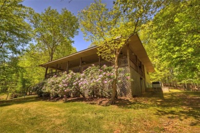 Welcome to this charming home in the heart of Buckhorn Estates on White Path Golf Club in Georgia - for sale on GolfHomes.com, golf home, golf lot