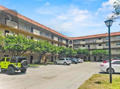 Spacious 2 bedroom/2 2-bathroom condo. The property features a on Inverrary Country Club in Florida - for sale on GolfHomes.com, golf home, golf lot