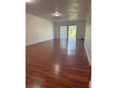 Spacious 2 bedroom/2 2-bathroom condo. The property features a on Inverrary Country Club in Florida - for sale on GolfHomes.com, golf home, golf lot