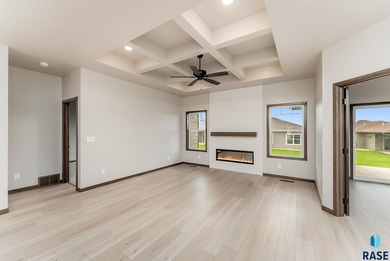 Extremely Popular Justice Floor Plan Villa Home in Brandon's on Brandon Municipal Golf Course in South Dakota - for sale on GolfHomes.com, golf home, golf lot