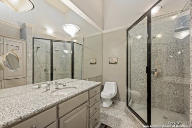 Don't miss this adorable 2-bedroom home located in the heart of on Fair Oaks Ranch Golf and Country Club in Texas - for sale on GolfHomes.com, golf home, golf lot