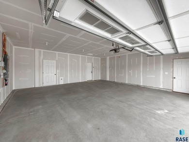 Extremely Popular Justice Floor Plan Villa Home in Brandon's on Brandon Municipal Golf Course in South Dakota - for sale on GolfHomes.com, golf home, golf lot