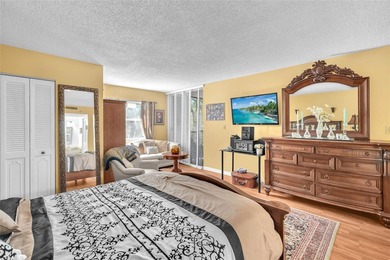 Live the Florida Resort-Lifestyle in this spacious 3-bedroom, 2 on Inverrary Country Club in Florida - for sale on GolfHomes.com, golf home, golf lot