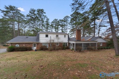 Discover the potential of this spacious 3,698 sq ft home located on Goose Pond Colony Resort - Lake Golf Course in Alabama - for sale on GolfHomes.com, golf home, golf lot