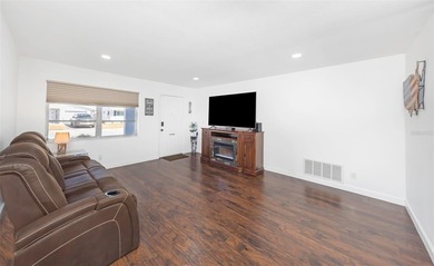 Welcome to your new home in The Mainlands of Tamarac by the on Mainlands Golf Club in Florida - for sale on GolfHomes.com, golf home, golf lot