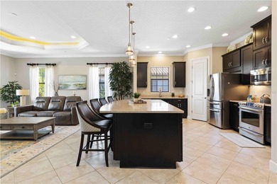 TURNKEY (all furnishings and appliances) end-unit luxury coach on Esplanade Golf and Country at Lakewood Ranch in Florida - for sale on GolfHomes.com, golf home, golf lot