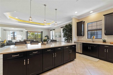 TURNKEY (all furnishings and appliances) end-unit luxury coach on Esplanade Golf and Country at Lakewood Ranch in Florida - for sale on GolfHomes.com, golf home, golf lot