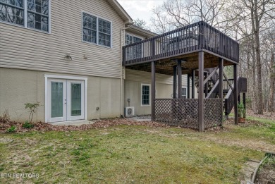 Nestled in the heart of Fairfield Glade North, this 2006-built on Heatherhurst Golf Course in Tennessee - for sale on GolfHomes.com, golf home, golf lot
