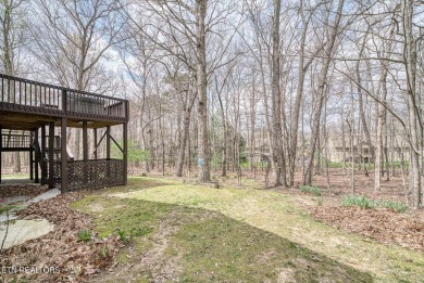 Nestled in the heart of Fairfield Glade North, this 2006-built on Heatherhurst Golf Course in Tennessee - for sale on GolfHomes.com, golf home, golf lot