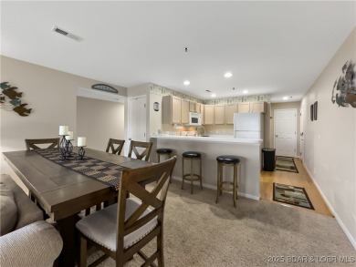 Whether you're looking for a weekend getaway, a permanent on Lake Valley Country Club in Missouri - for sale on GolfHomes.com, golf home, golf lot