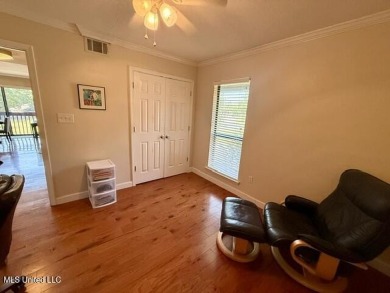 Renovated Second-Floor Furnished Condo in Golf Course on Diamondhead Country Club in Mississippi - for sale on GolfHomes.com, golf home, golf lot