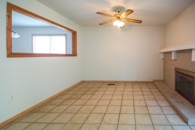 Highly desirable main level ranch style in great location near on Boughton Ridge Golf Course in Illinois - for sale on GolfHomes.com, golf home, golf lot