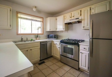 Highly desirable main level ranch style in great location near on Boughton Ridge Golf Course in Illinois - for sale on GolfHomes.com, golf home, golf lot