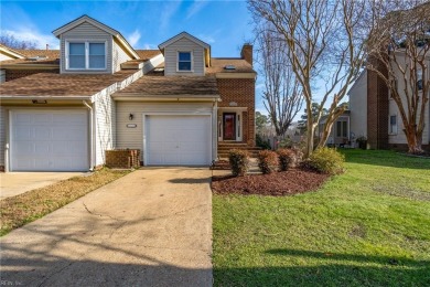 Don't miss this beautifully maintained end-unit townhome on Kempsville Greens Municipal Golf Course in Virginia - for sale on GolfHomes.com, golf home, golf lot