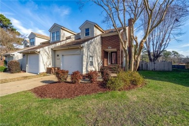 Don't miss this beautifully maintained end-unit townhome on Kempsville Greens Municipal Golf Course in Virginia - for sale on GolfHomes.com, golf home, golf lot