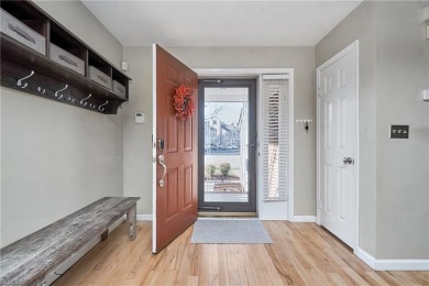 Don't miss this beautifully maintained end-unit townhome on Kempsville Greens Municipal Golf Course in Virginia - for sale on GolfHomes.com, golf home, golf lot