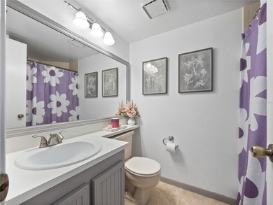 Located in the desirable Southpointe Condos inside of the gated on Ventura Country Club in Florida - for sale on GolfHomes.com, golf home, golf lot