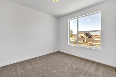 Quick move in! Rates as low as 3.99% 7/6 ARM. Find your dream on Copper Rock Golf Course in Utah - for sale on GolfHomes.com, golf home, golf lot