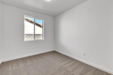 Quick move in! Rates as low as 3.99% 7/6 ARM. Find your dream on Copper Rock Golf Course in Utah - for sale on GolfHomes.com, golf home, golf lot