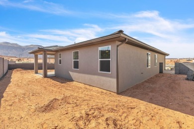 Quick move in! Rates as low as 3.99% 7/6 ARM. Find your dream on Copper Rock Golf Course in Utah - for sale on GolfHomes.com, golf home, golf lot