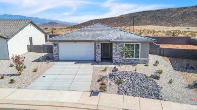 Quick move in! Rates as low as 3.99% 7/6 ARM. Find your dream on Copper Rock Golf Course in Utah - for sale on GolfHomes.com, golf home, golf lot