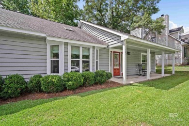 Better Than New and Priced to Sell!This beautiful 3/2 home has on Lake Forest Yacht and Country Club in Alabama - for sale on GolfHomes.com, golf home, golf lot
