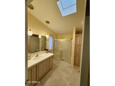 Immaculately well taken care of 1680 Sq. ft., 2 Bdrm. 2 bath on Paradise Peak Golf Course in Arizona - for sale on GolfHomes.com, golf home, golf lot