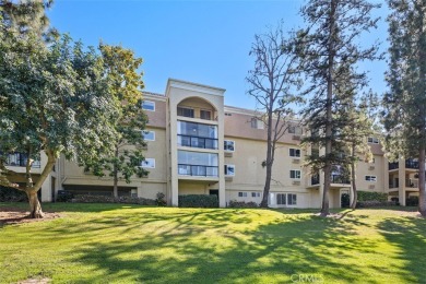 YOU WILL NOT WANT TO MISS SEEING THIS BEAUTIFUL CONDO, living at on Leisure Village Par 3 Golf Course in California - for sale on GolfHomes.com, golf home, golf lot