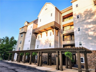 ? Lakefront Living at Old Kinderhook! ? Turn-Key! This 2 bedroom on The Club At Old Kinderhook in Missouri - for sale on GolfHomes.com, golf home, golf lot