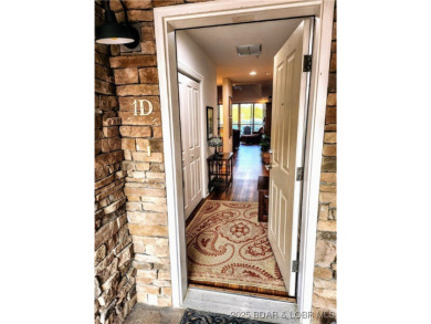 ? Lakefront Living at Old Kinderhook! ? Turn-Key! This 2 bedroom on The Club At Old Kinderhook in Missouri - for sale on GolfHomes.com, golf home, golf lot