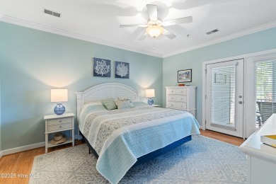 This 3 BR, 2.5 bathroom Osprey Ridge end unit condo in the on Sea Trail Golf Resort in North Carolina - for sale on GolfHomes.com, golf home, golf lot