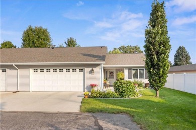 One level townhome located on the Crow River Golf Course on Crow River Golf Club in Minnesota - for sale on GolfHomes.com, golf home, golf lot