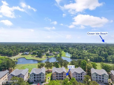This 3 BR, 2.5 bathroom Osprey Ridge end unit condo in the on Sea Trail Golf Resort in North Carolina - for sale on GolfHomes.com, golf home, golf lot