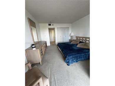 Beautifully maintained 2 bed/2 bath residence in the desirable on Turnberry Isle Resort and Club in Florida - for sale on GolfHomes.com, golf home, golf lot