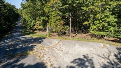 Over an acre lot available that lays extremly well that allows on The Club At Porto Cima in Missouri - for sale on GolfHomes.com, golf home, golf lot