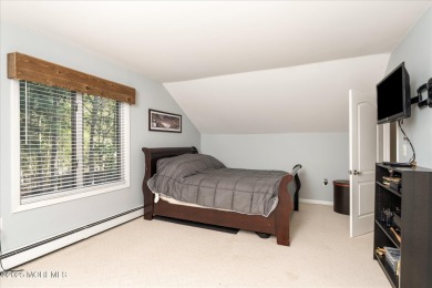 Rare Find in Hanover Hills! This beautifully maintained on Hanover Golf Club in New Jersey - for sale on GolfHomes.com, golf home, golf lot
