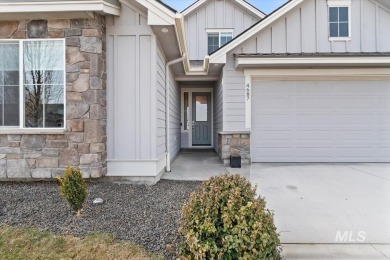 Welcome to this charming 3 bedroom, 2.5 bath home with a 3 car on SpurWing Country Club in Idaho - for sale on GolfHomes.com, golf home, golf lot