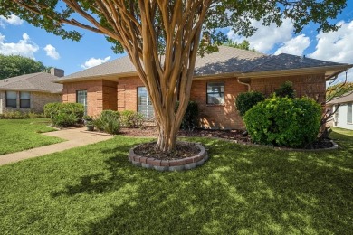Spacious home in a sought after subdivision next to the golf on Duck Creek Golf Club in Texas - for sale on GolfHomes.com, golf home, golf lot
