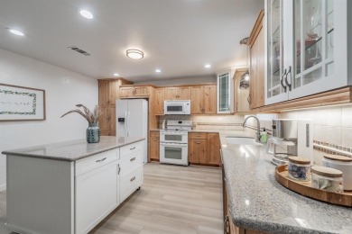 Fabulous 4 bedroom, 3 bath home in Farmers Branch offering two on Brookhaven Country Club - Golf Course in Texas - for sale on GolfHomes.com, golf home, golf lot