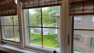 Move-in ready 2nd floor condo in the highly sought-after on Oak Hills Country Club in Illinois - for sale on GolfHomes.com, golf home, golf lot