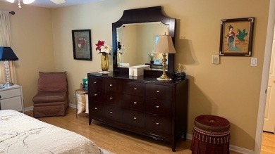 Move-in ready 2nd floor condo in the highly sought-after on Oak Hills Country Club in Illinois - for sale on GolfHomes.com, golf home, golf lot