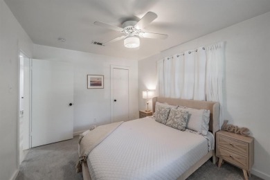 Fabulous 4 bedroom, 3 bath home in Farmers Branch offering two on Brookhaven Country Club - Golf Course in Texas - for sale on GolfHomes.com, golf home, golf lot