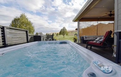 Convenience meets luxury! Step inside this beautifully updated on Quail Ridge Golf Course in Washington - for sale on GolfHomes.com, golf home, golf lot