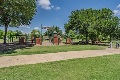 Fabulous 4 bedroom, 3 bath home in Farmers Branch offering two on Brookhaven Country Club - Golf Course in Texas - for sale on GolfHomes.com, golf home, golf lot