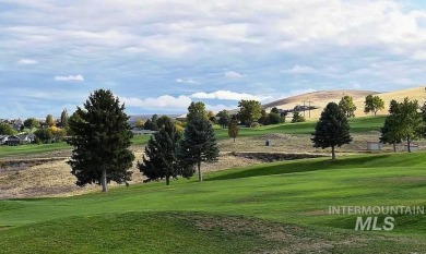 Convenience meets luxury! Step inside this beautifully updated on Quail Ridge Golf Course in Washington - for sale on GolfHomes.com, golf home, golf lot