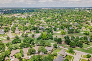 Fabulous 4 bedroom, 3 bath home in Farmers Branch offering two on Brookhaven Country Club - Golf Course in Texas - for sale on GolfHomes.com, golf home, golf lot